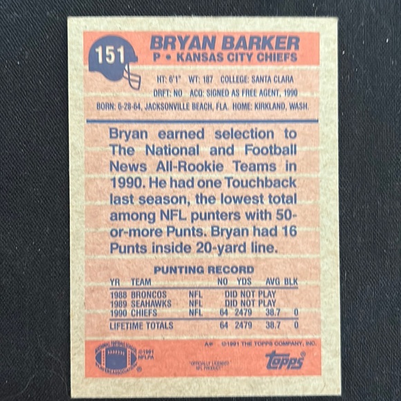 MINT KANSAS CHIEFS BRYAN BARKER 1991 - Topps Football Base Standard #151 - Picture 4 of 4